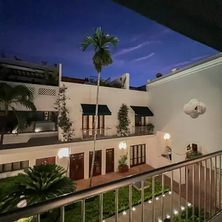 Townhouse Del Virrey In Walled Apartamento