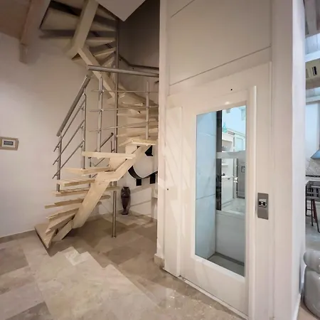 Townhouse Del Virrey In Walled Apartamento *