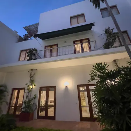 Apartamento Townhouse Del Virrey In Walled *