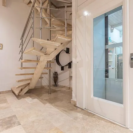 Townhouse Del Virrey In Walled Apartment Cartagena